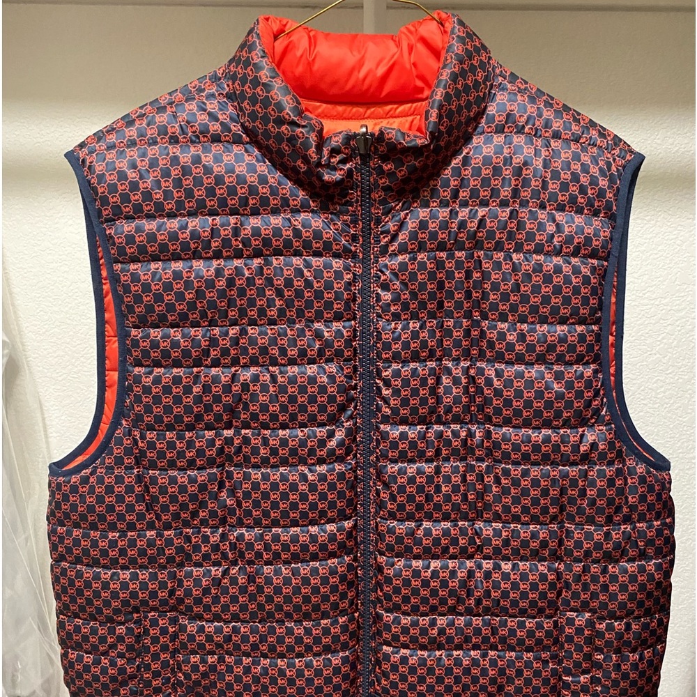 MK Men Vest (EUC) Size: L